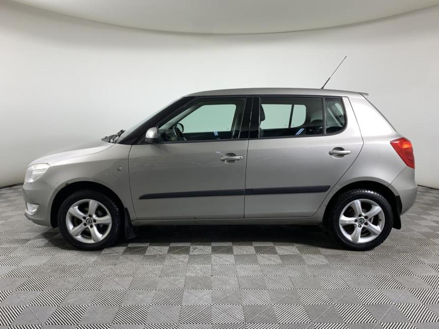 Skoda Fabia II Москва  - изображение 8