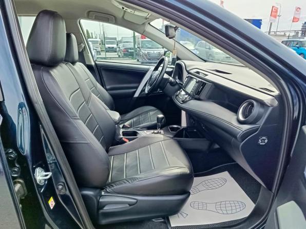 Toyota RAV4 IV (XA40) Рестайлинг с пробегом 2018 года, цена 2 500 000 рублей, 139017 км, внедорожник, Автокод Объявления