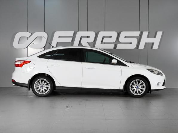 Ford Focus III с пробегом 2012 года, цена 890 000 рублей, 157163 км, седан, Автокод Объявления