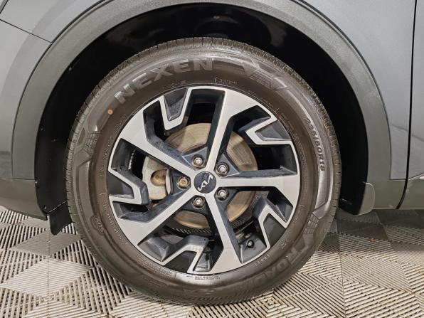 Kia Sportage V с пробегом 2022 года, цена 3 375 000 рублей, 56401 км, внедорожник, Автокод Объявления