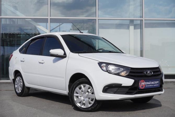Lada (ВАЗ) Granta I Рестайлинг с пробегом 2022 года, цена 726 000 рублей, 70330 км, хэтчбек, Автокод Объявления