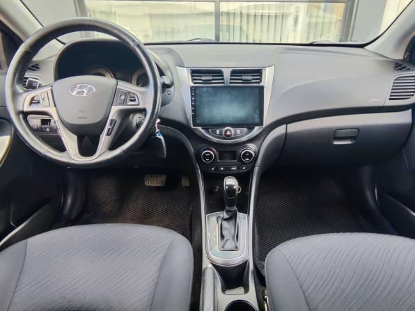Hyundai Solaris I Рестайлинг с пробегом 2016 года, цена 1 100 000 рублей, 155016 км, седан, Автокод Объявления
