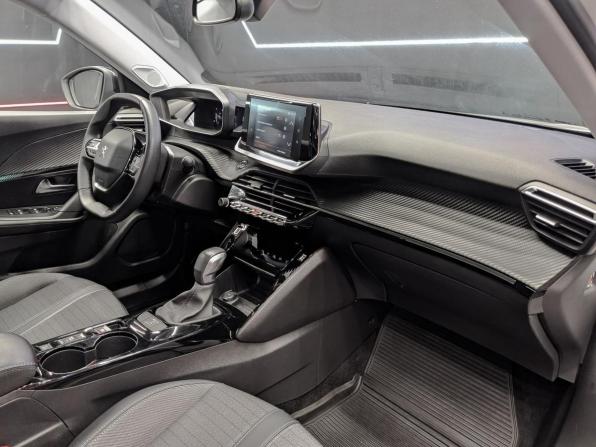 Peugeot 2008 II с пробегом 2022 года, цена 1 815 000 рублей, 102663 км, внедорожник, Автокод Объявления