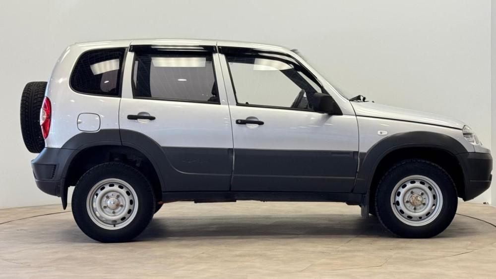 Chevrolet Niva I Рестайлинг Киров  - изображение 5