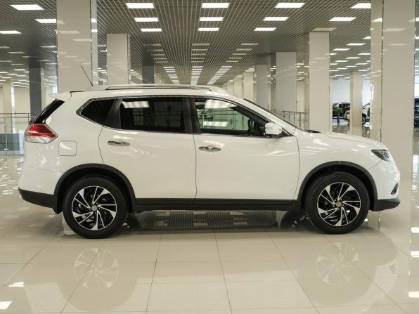 Nissan X-Trail III с пробегом 2016 года, цена 1 725 000 рублей, 192190 км, внедорожник, Автокод Объявления