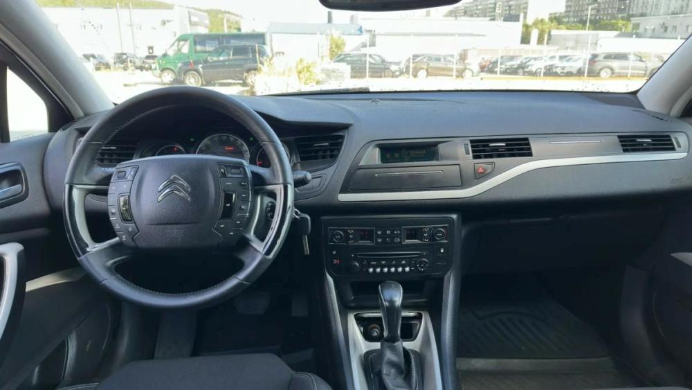 Citroen C5 II Мурманск  - изображение 17