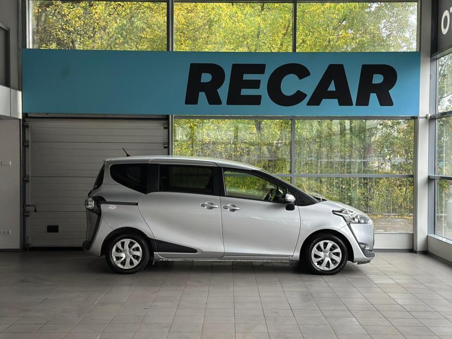Toyota Sienta II Санкт-Петербург  - изображение 6