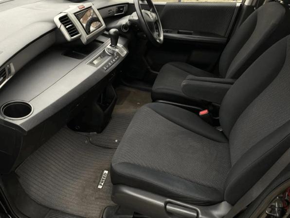Honda Freed I Рестайлинг с пробегом 2012 года, цена 895 000 рублей, 191107 км, компактвэн, Автокод Объявления