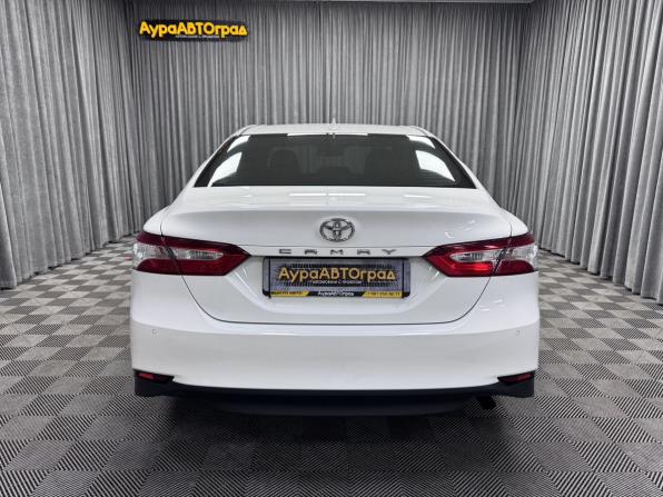 Toyota Camry VIII (XV70) с пробегом 2019 года, цена 2 550 000 рублей, 77784 км, седан, Автокод Объявления