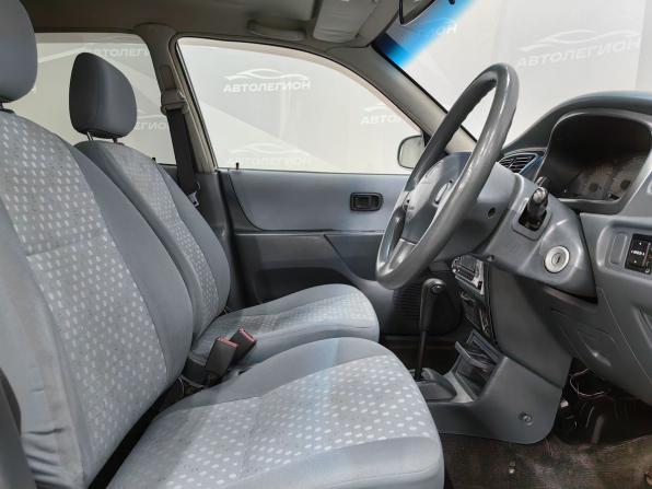 Toyota Duet с пробегом 2000 года, цена 345 000 рублей, 174561 км, хэтчбек, Автокод Объявления
