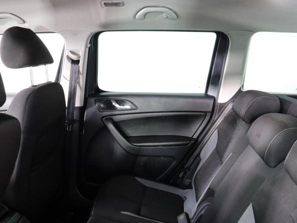 Skoda Yeti I Рестайлинг с пробегом 2018 года, цена 1 650 000 рублей, 91467 км, внедорожник, Автокод Объявления