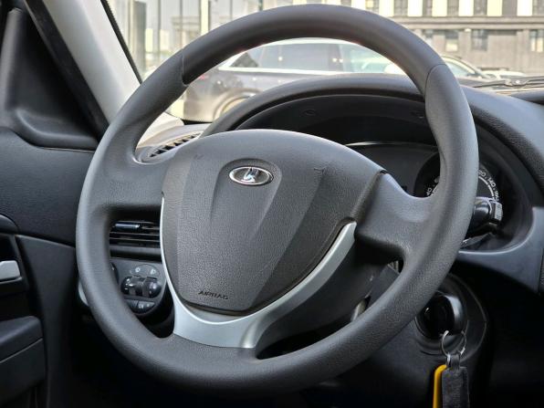 Lada (ВАЗ) Priora I Рестайлинг с пробегом 2015 года, цена 299 000 рублей, 296993 км, универсал, Автокод Объявления