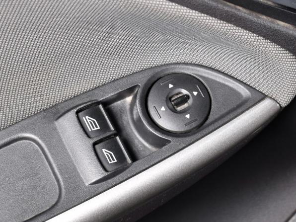 Ford Focus III с пробегом 2012 года, цена 644 995 рублей, 177578 км, седан, Автокод Объявления