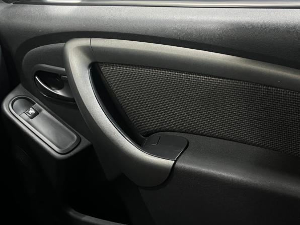 Renault Duster I Рестайлинг с пробегом 2017 года, цена 1 260 000 рублей, 147000 км, внедорожник, Автокод Объявления