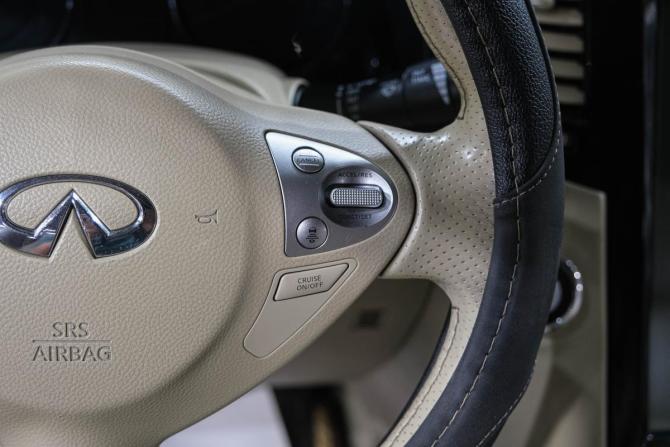 Infiniti FX II (S51) с пробегом 2009 года, цена 1 699 000 рублей, 277000 км, внедорожник, Автокод Объявления