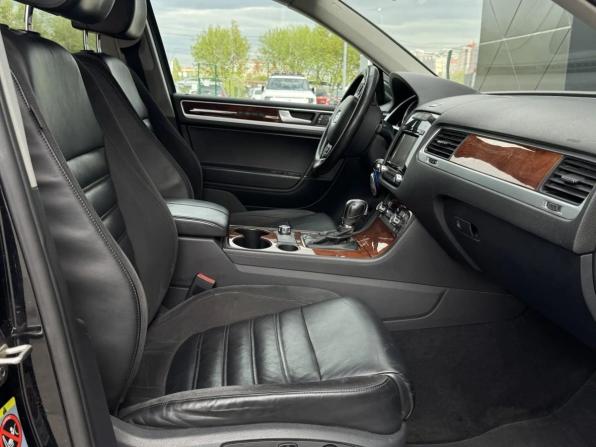 Volkswagen Touareg II с пробегом 2012 года, цена 1 955 000 рублей, 241453 км, внедорожник, Автокод Объявления