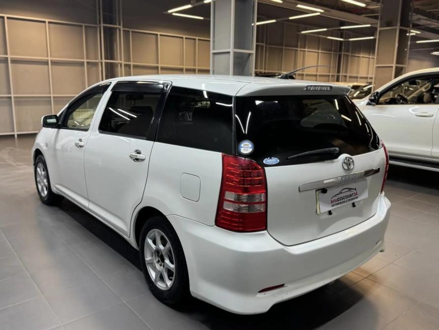 Toyota Wish I Рестайлинг Красноярск  - изображение 6