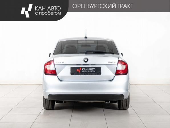 Skoda Rapid I Рестайлинг с пробегом 2019 года, цена 940 000 рублей, 230000 км, лифтбек, Автокод Объявления