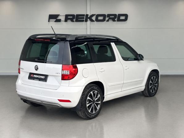 Skoda Yeti I Рестайлинг с пробегом 2015 года, цена 1 149 000 рублей, 226664 км, внедорожник, Автокод Объявления
