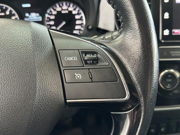 Mitsubishi Outlander III Рестайлинг 3 с пробегом 2019 года, цена 2 050 000 рублей, 113754 км, внедорожник, Автокод Объявления