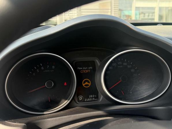 Kia Sportage III Рестайлинг с пробегом 2014 года, цена 1 270 000 рублей, 218316 км, внедорожник, Автокод Объявления