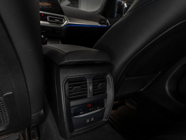 BMW 3 серии VII (G2x) с пробегом 2021 года, цена 3 410 000 рублей, 127073 км, седан, Автокод Объявления