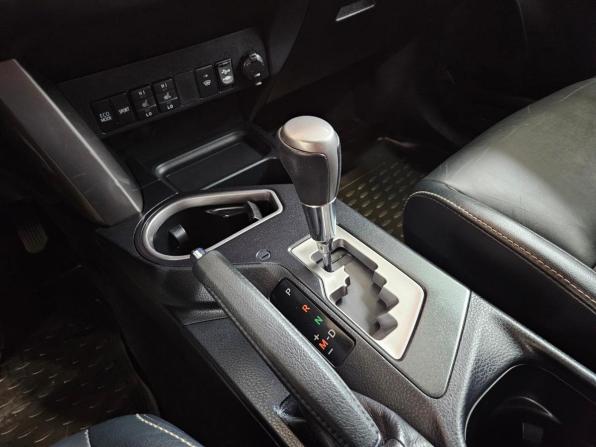 Toyota RAV4 IV (XA40) Рестайлинг с пробегом 2015 года, цена 2 030 000 рублей, 149283 км, внедорожник, Автокод Объявления
