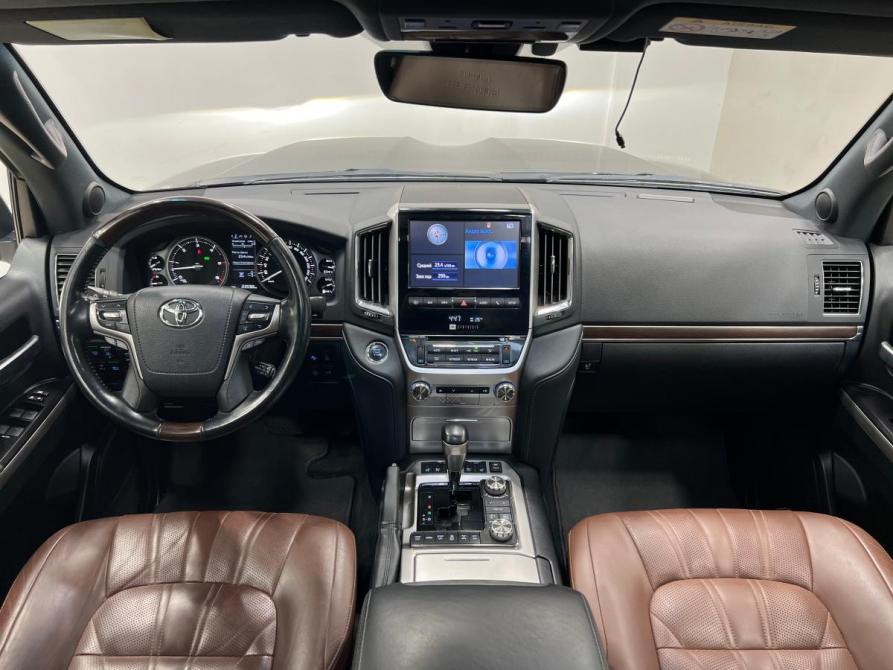 Toyota Land Cruiser 200 Series Рестайлинг 2 Кемерово  - изображение 12