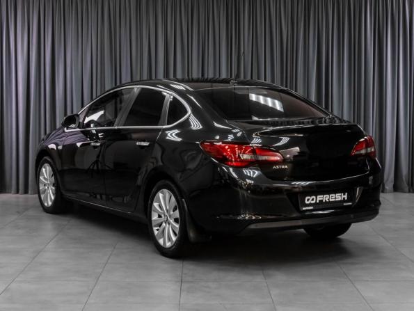 Opel Astra J Рестайлинг с пробегом 2012 года, цена 749 000 рублей, 186421 км, седан, Автокод Объявления
