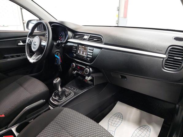 Kia Rio IV с пробегом 2019 года, цена 1 350 000 рублей, 66000 км, седан, Автокод Объявления
