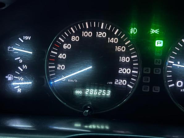 Lexus LX II Рестайлинг с пробегом 2007 года, цена 2 030 000 рублей, 286253 км, внедорожник, Автокод Объявления