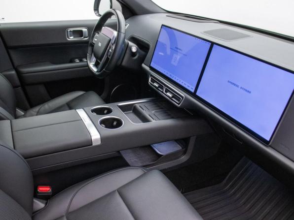 Li Auto (Lixiang) L6 I с пробегом 2024 года, цена 5 595 000 рублей, 65000 км, внедорожник, Автокод Объявления