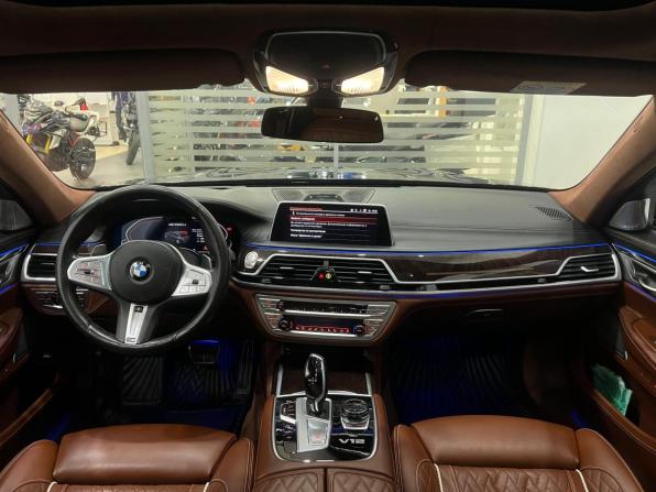 BMW 7 серии VI (G11/G12) Рестайлинг с пробегом 2019 года, цена 8 755 000 рублей, 110590 км, седан, Автокод Объявления