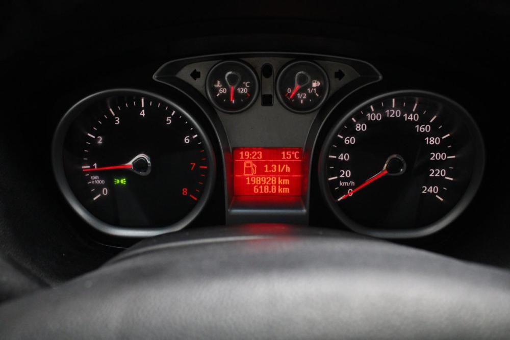 Ford Focus II Рестайлинг Томск  - изображение 8