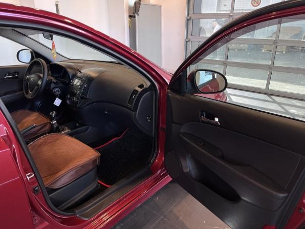 Hyundai i30 I Рестайлинг с пробегом 2011 года, цена 650 000 рублей, 229193 км, хэтчбек, Автокод Объявления