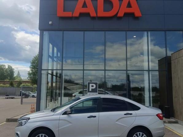 Lada (ВАЗ) Vesta I с пробегом 2016 года, цена 677 900 рублей, 116816 км, седан, Автокод Объявления