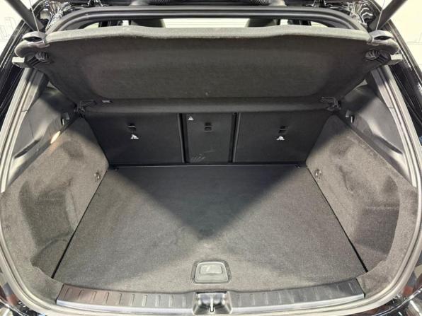 Новый Mercedes-Benz GLA II (H247) Рестайлинг 2025 года, цена 6 100 000 рублей, внедорожник, Автокод Объявления