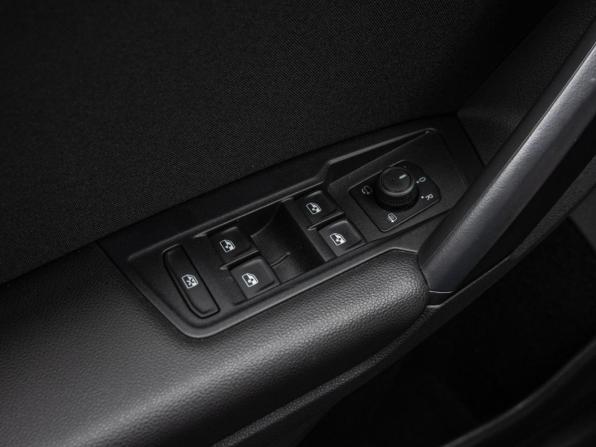 Volkswagen Tiguan II Рестайлинг с пробегом 2022 года, цена 3 350 000 рублей, 13419 км, внедорожник, Автокод Объявления