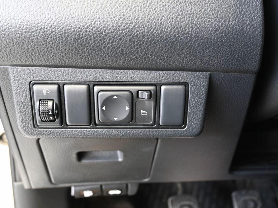 Nissan Tiida I Рестайлинг Ростов-на-Дону  - изображение 18