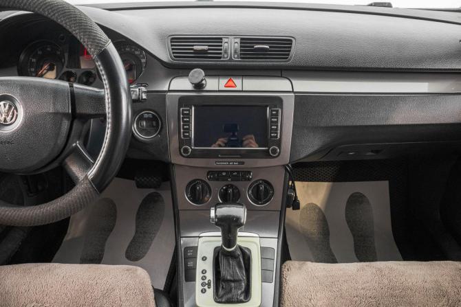 Volkswagen Passat B6 с пробегом 2007 года, цена 699 000 рублей, 266000 км, седан, Автокод Объявления