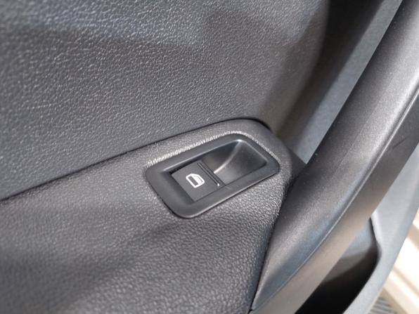Volkswagen Polo V Рестайлинг с пробегом 2019 года, цена 1 215 000 рублей, 67000 км, седан, Автокод Объявления