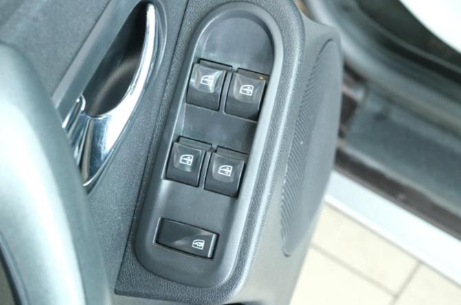 Renault Duster I Рестайлинг с пробегом 2019 года, цена 1 499 000 рублей, 146000 км, внедорожник, Автокод Объявления