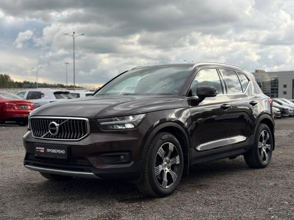 Volvo XC40 I с пробегом 2018 года, цена 2 895 000 рублей, 93000 км, внедорожник, Автокод Объявления