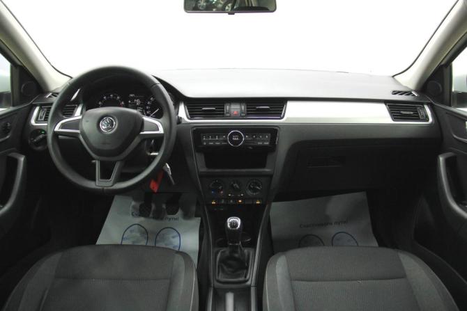 Skoda Rapid I с пробегом 2016 года, цена 897 500 рублей, 231860 км, лифтбек, Автокод Объявления