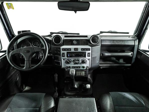 Land Rover Defender I Рестайлинг с пробегом 2014 года, цена 3 246 732 рубля, 126480 км, внедорожник, Автокод Объявления