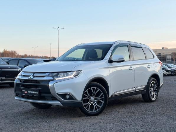 Mitsubishi Outlander III Рестайлинг 2 с пробегом 2017 года, цена 1 465 000 рублей, 201000 км, внедорожник, Автокод Объявления