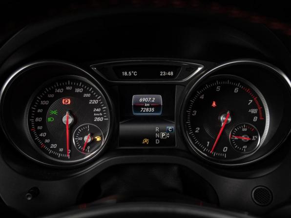 Mercedes-Benz CLA I (C117 X117) Рестайлинг с пробегом 2019 года, цена 2 150 000 рублей, 72835 км, седан, Автокод Объявления