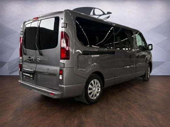 Opel Vivaro B с пробегом 2017 года, цена 1 850 000 рублей, 192002 км, минивэн, Автокод Объявления