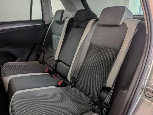 Volkswagen Tiguan II с пробегом 2019 года, цена 2 190 000 рублей, 134997 км, внедорожник, Автокод Объявления