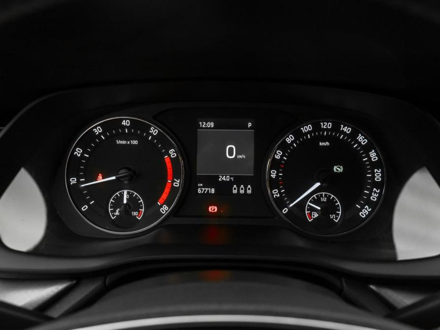 Skoda Octavia IV (A8) Москва  - изображение 11